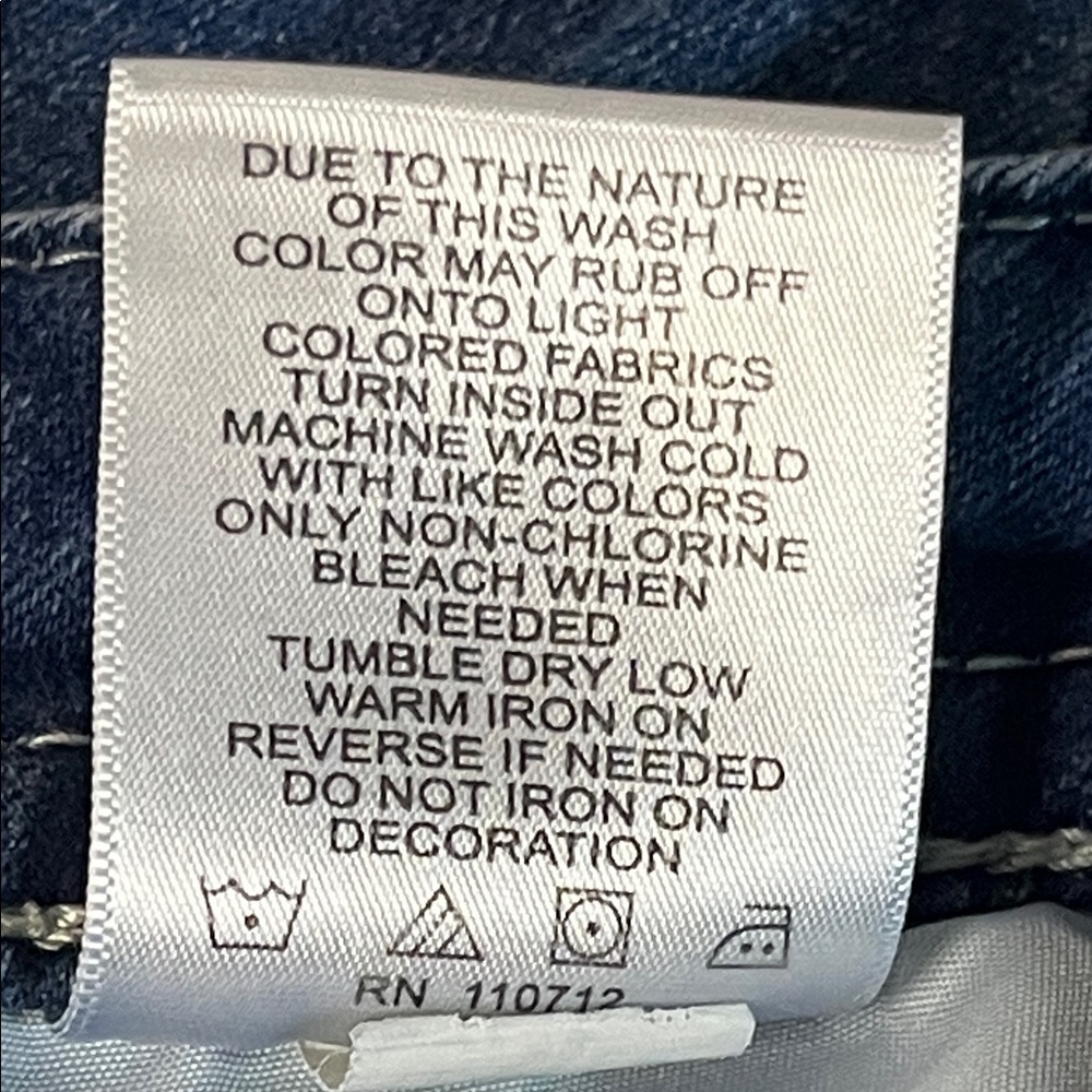 EUC Vigoss Chelsea Capri Jeans - Picture 11 of 11
